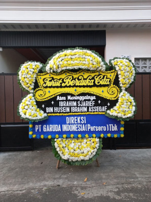 Papan Bunga Duka di Mamboro