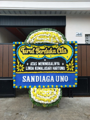 Papan Bunga Duka di Mamboro